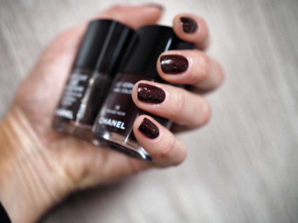 CHANEL LE TOP COAT LAME