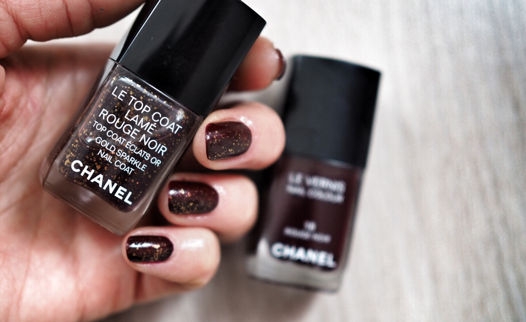 CHANEL LE TOP COAT LAME