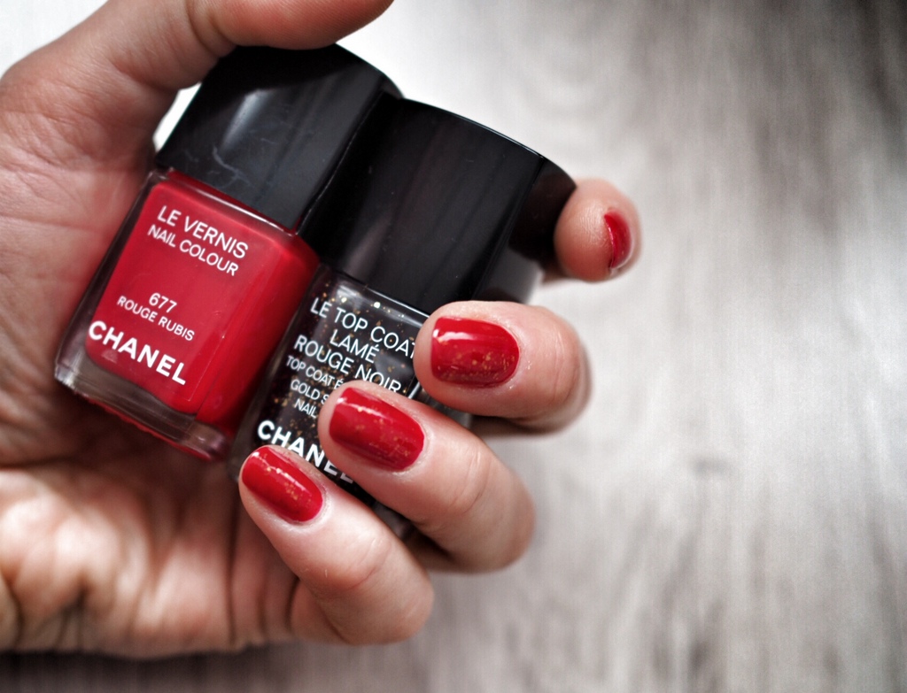 CHANEL LE TOP COAT LAME