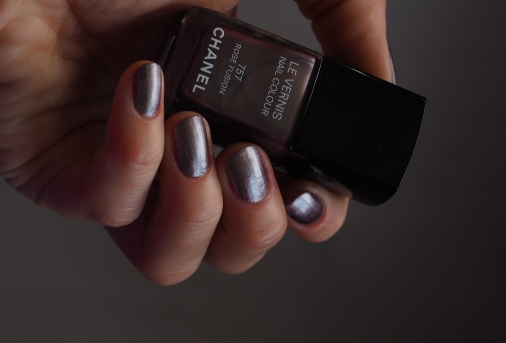 CHANEL LE VERNIS 757 - Rose Fusion