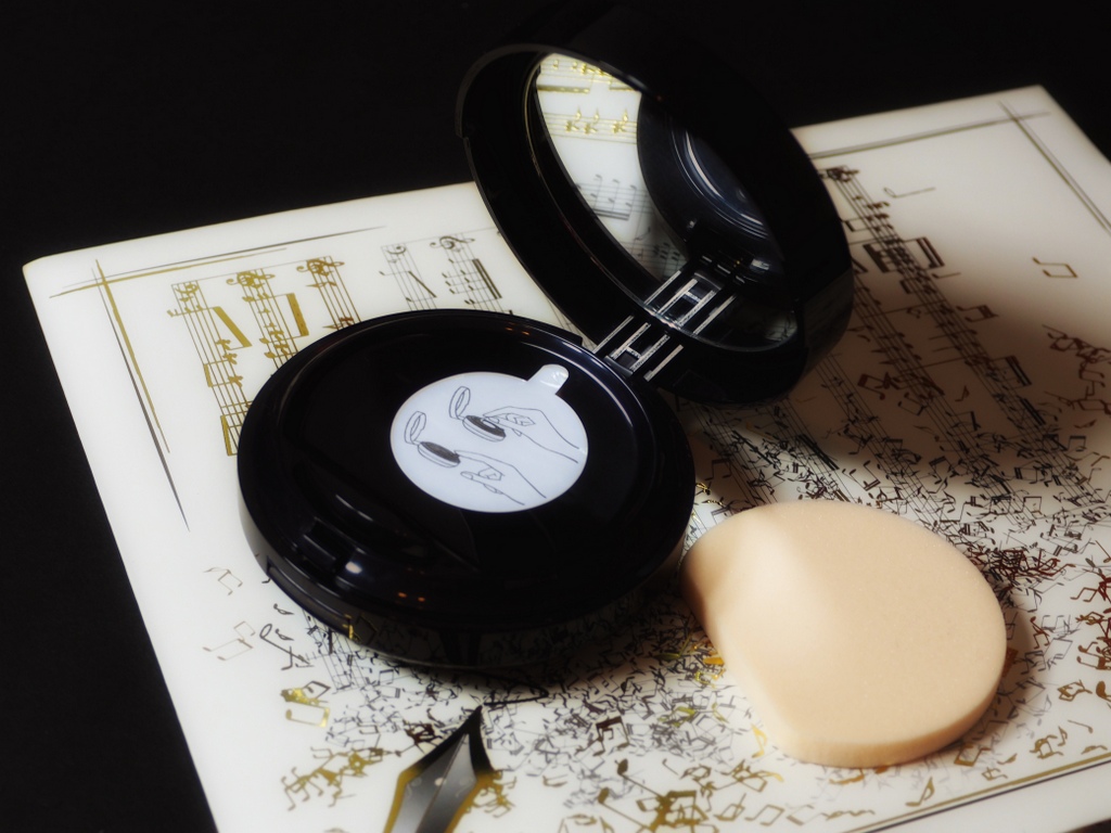 ESTEE LAUDER DOUBLE WEAR MAKEUP TO GO LIQUID COMPACT