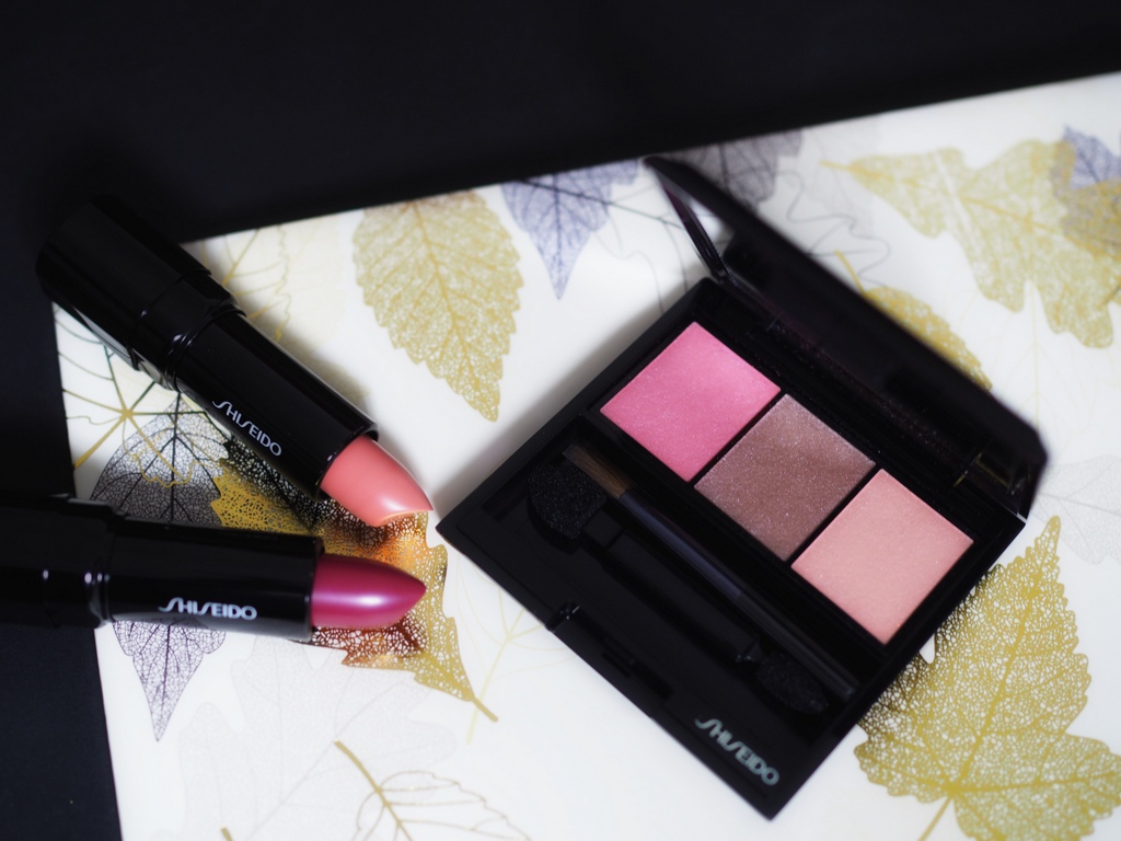 SHISEIDO Luminizing Satin Eye Color Trio RD711 Pink Sands