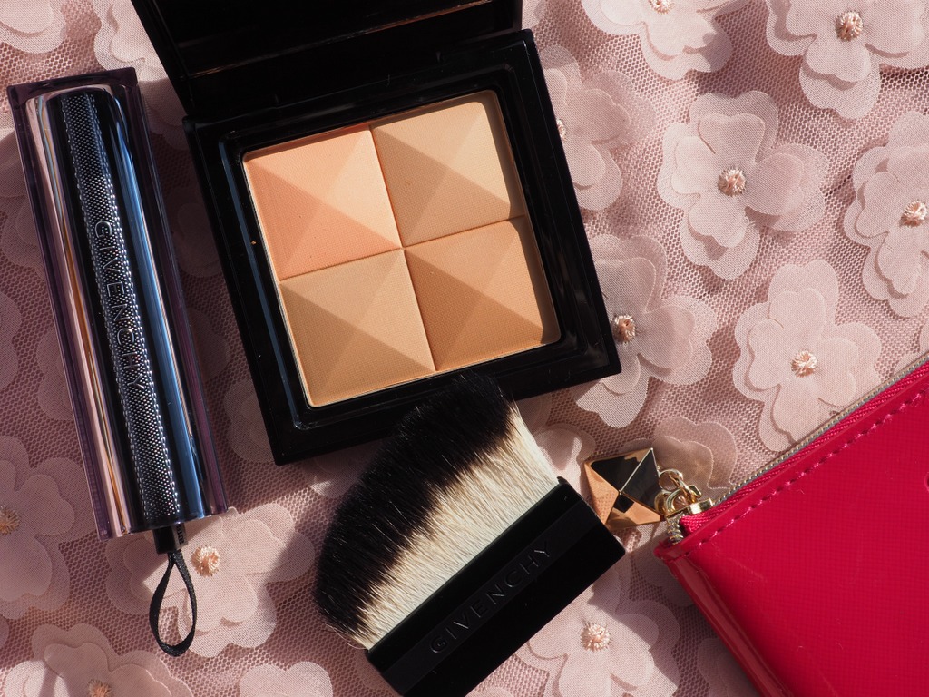 Givenchy Prisme Visage