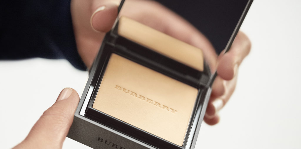 Burberry Cashmere Compact