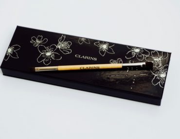 CLARINS The Essentials