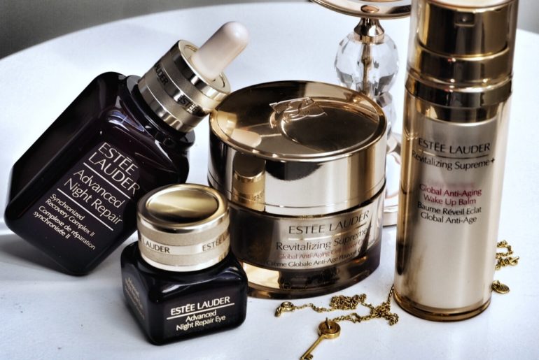 ESTÉE LAUDER REVITALIZING SUPREME + GLOBAL ANTI-AGING COLLECTON