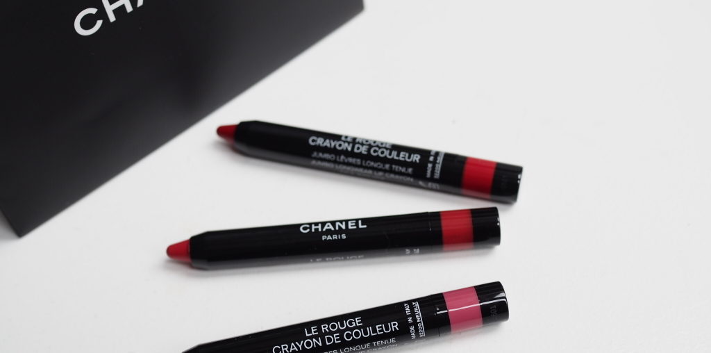 LE ROUGE CRAYON DE COULEUR