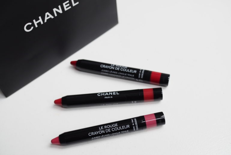 LE ROUGE CRAYON DE COULEUR