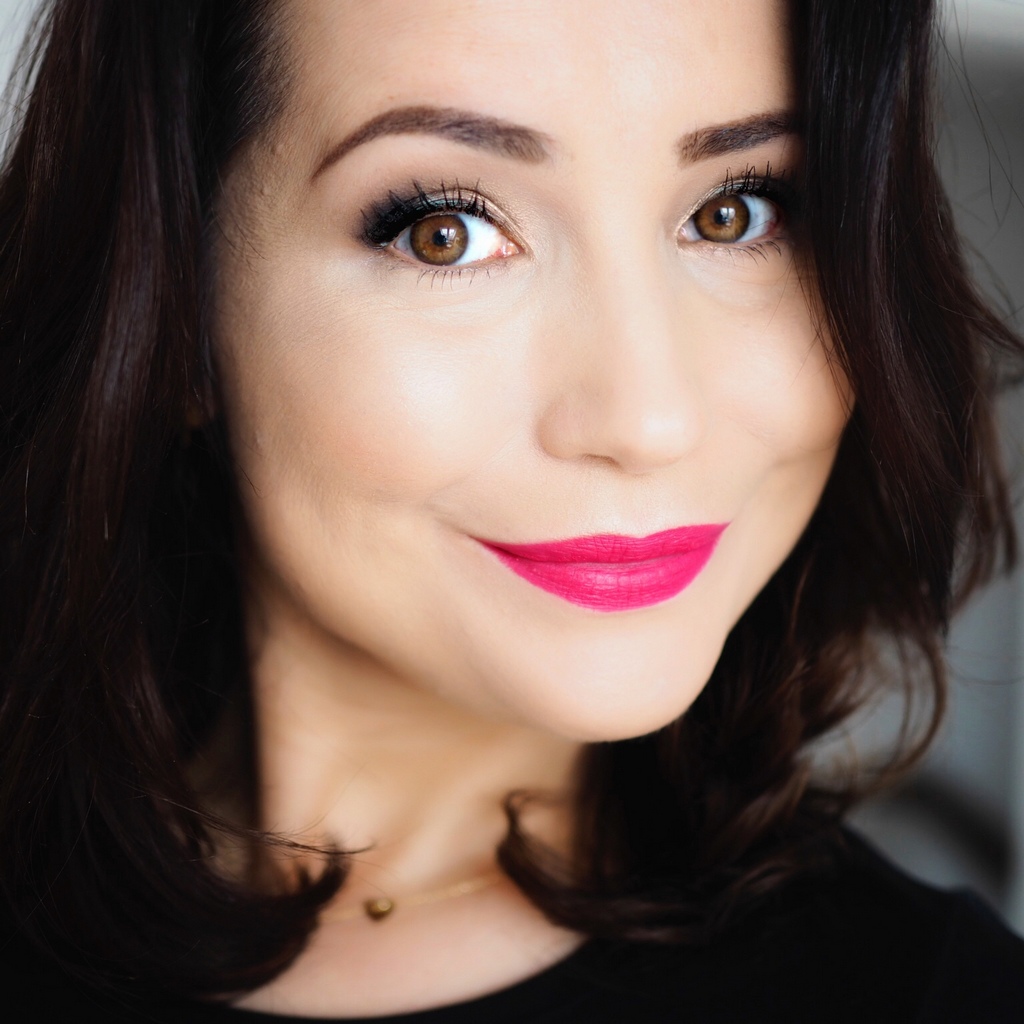 PURE COLOR LOVE LIPSTICK PURE COLOR LOVE LIPSTICK