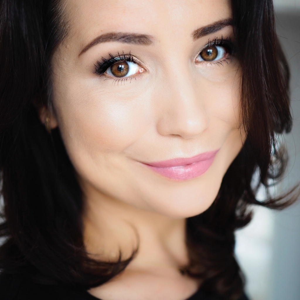 PURE COLOR LOVE LIPSTICK PURE COLOR LOVE LIPSTICK