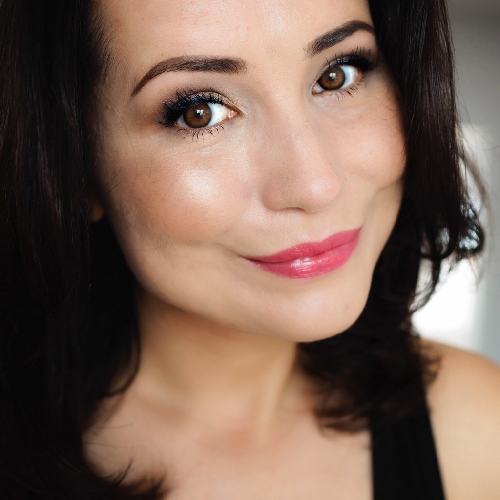 PURE COLOR LOVE LIPSTICK PURE COLOR LOVE LIPSTICK