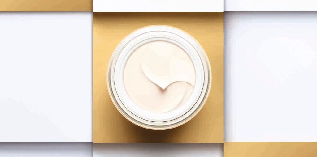SISLEY Sisleÿa L’Intégral Anti-Age Eye and Lip Contour Cream