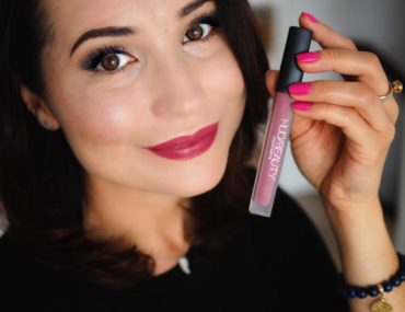 HUDA BEAUTY Trophy Wife