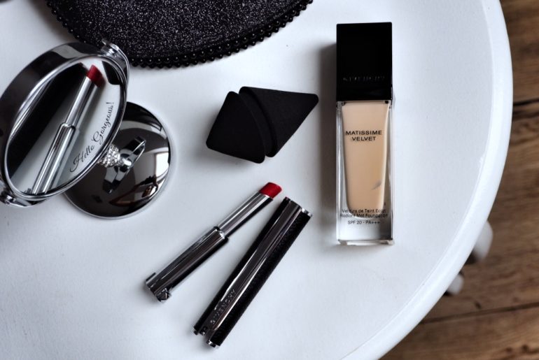 GIVENCHY Matissime Velvet Fluid