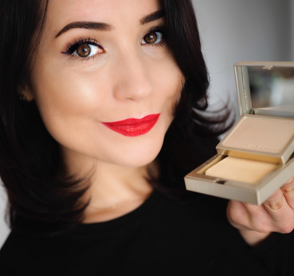CLARINS w kompakcie Everlasting Compact Foundation CLARINS w kompakcie Everlasting Compact Foundation