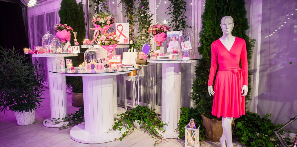 25 edycją Kampanii na rzecz Walki z Rakiem Piersi Estée Lauder Companies