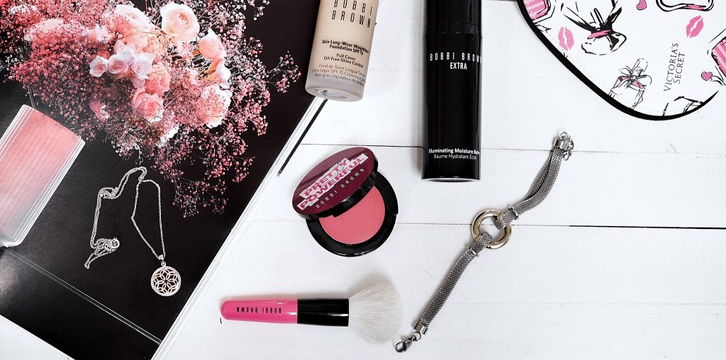 PRETTY POWERFUL POT ROUGE