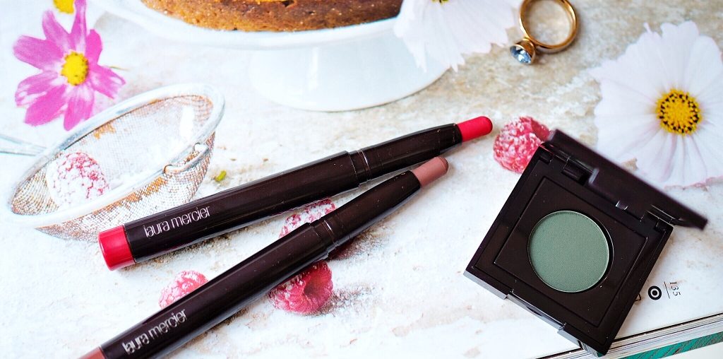 Laura Mercier Velour Extreme Matte Lipstick