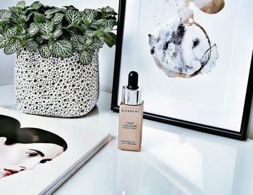 GIVENCHY Teint Couture Radiant Drop