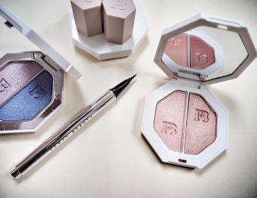 Flyliner Longwear Liquid Eyeliner