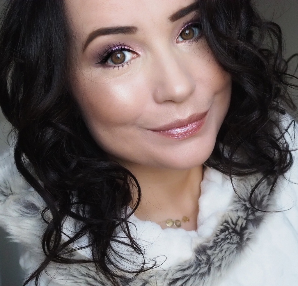 Urban Decay Naked Skin