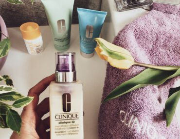 Clinique ID Dramatically Different Moisturizing Lotion+ z aktywnym wkładem