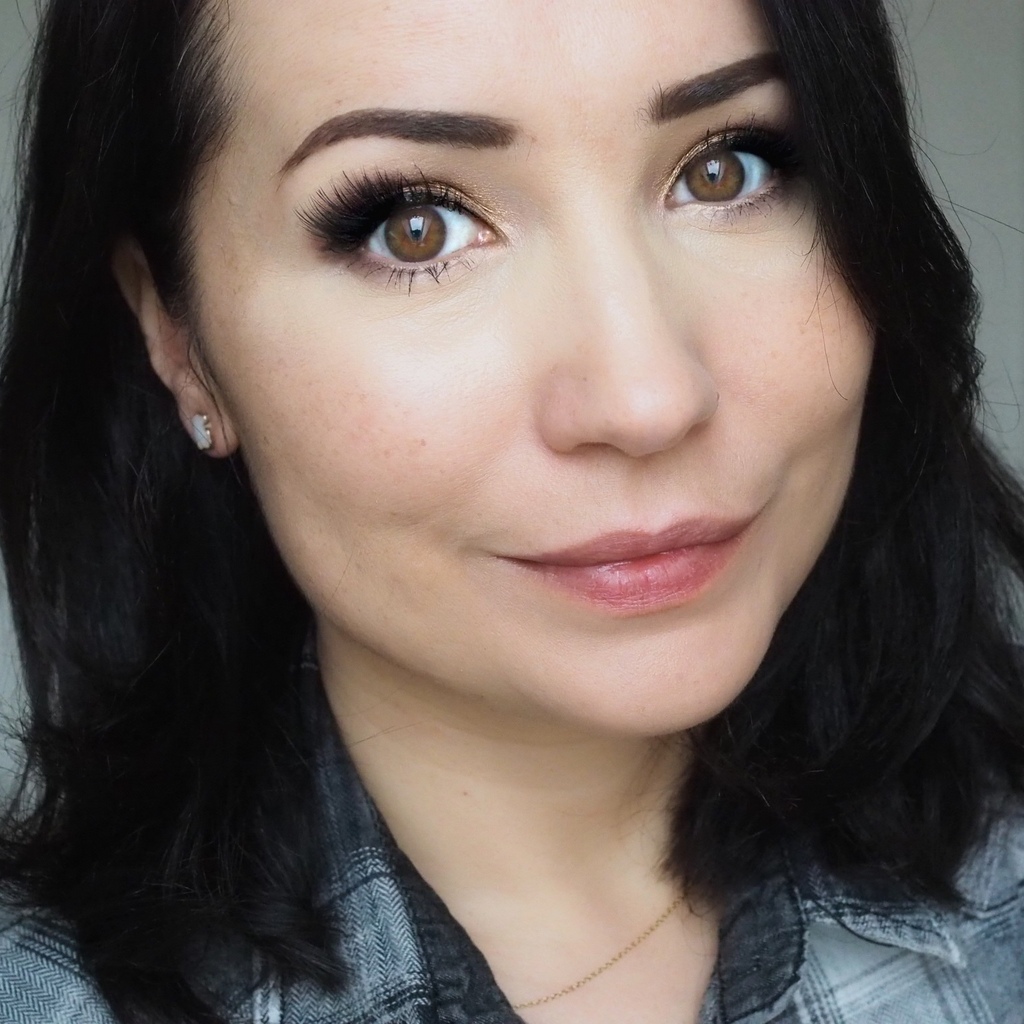 YVES SAINT LAURENT All Hours Foundation Stick YVES SAINT LAURENT All Hours Foundation Stick