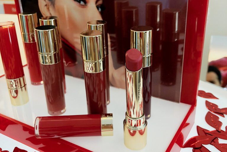 Clarins Pomadka do Ust Joli Rouge Lacquer