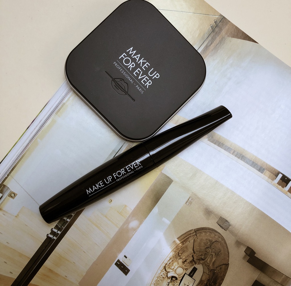 Maskara MAKE UP FOR EVER Smoky Extravagant Mascara !
