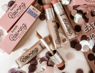 BENEFIT COSMETICS Boiing Cakeless