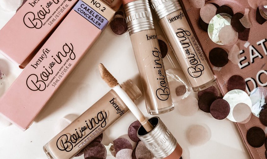 BENEFIT COSMETICS Boiing Cakeless