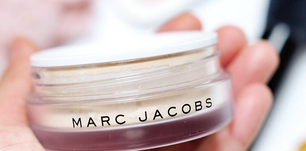 MARC JACOBS BEAUTY Finish Line Perfecting Coconut Setting Powder