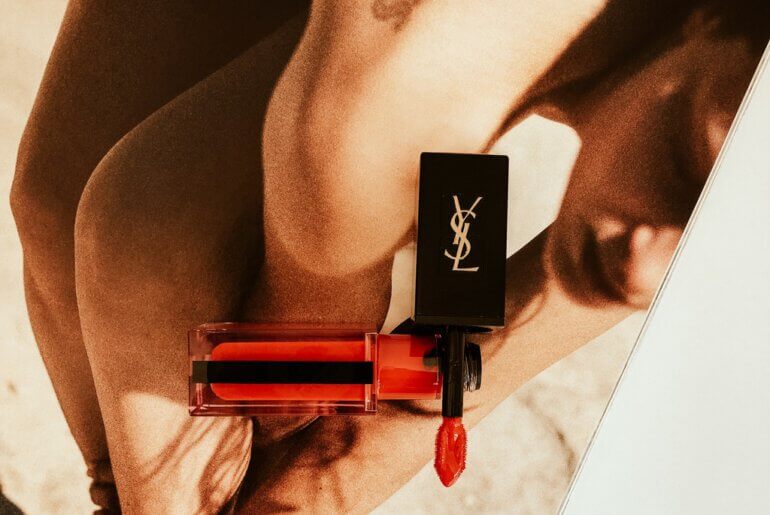 YSL VERNIS A LEVRES WATER STAIN