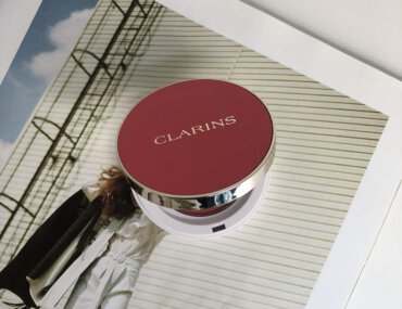 Joli Blush - nowy róż do policzków od Clarins