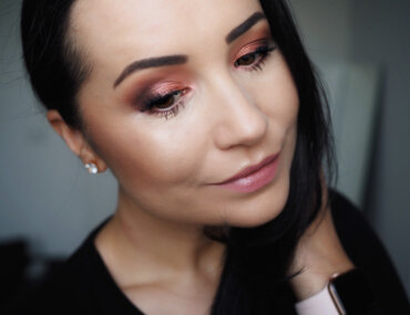 Snap Shadows Deep Neutrals