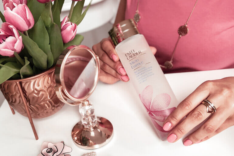 NOWOŚĆ! Micro Essence Skin Activating Treatment Lotion