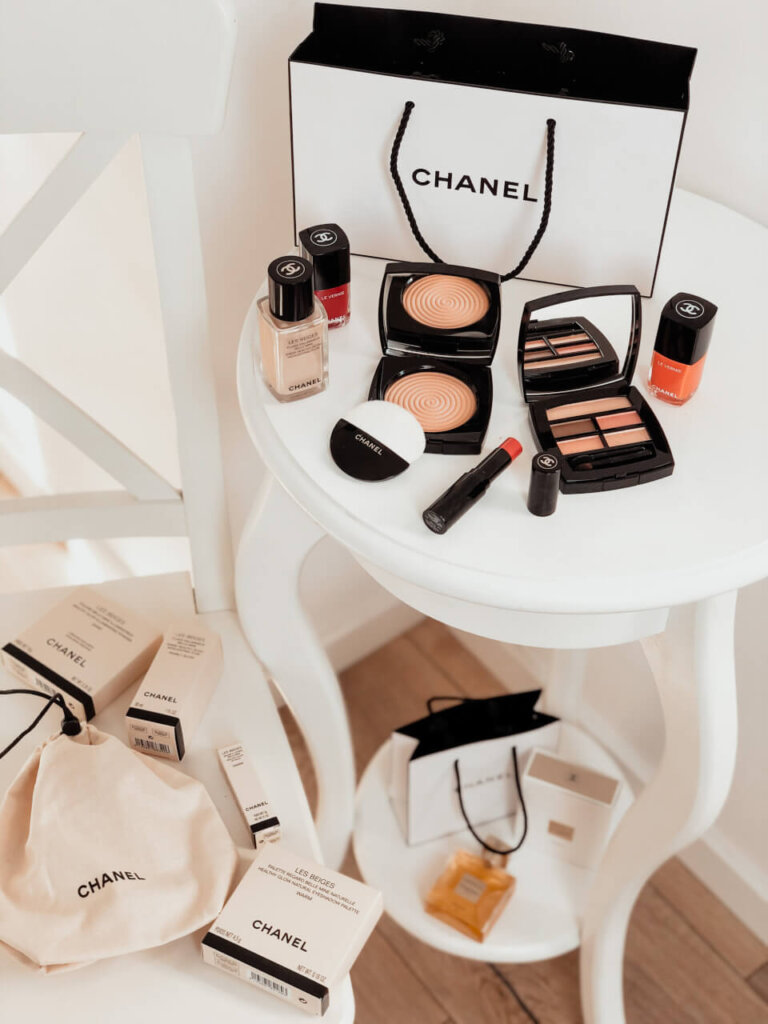 CHANEL LES BEIGES SUMMER OF GLOW