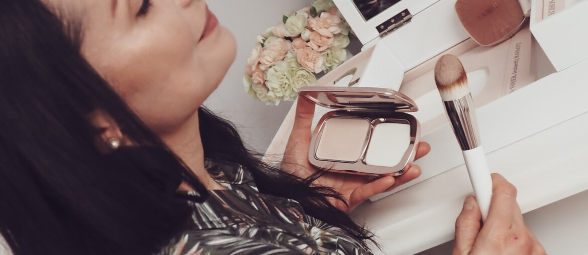 LA MER The Soft Moisture Powder Foundation SPF 30