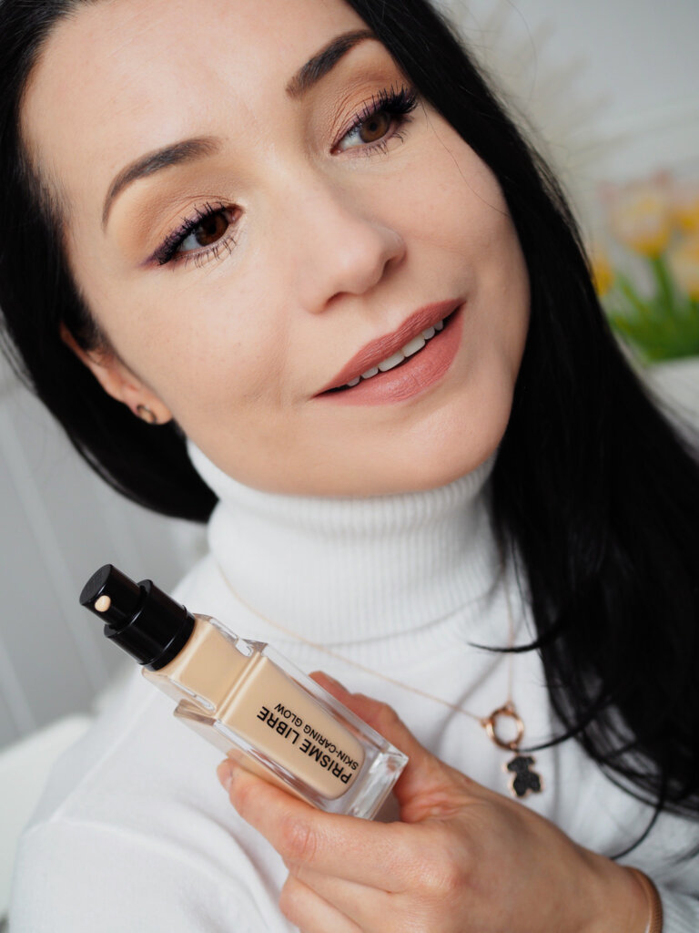 Givenchy Prisme Libre Skin-Caring Glow Givenchy Prisme Libre Skin-Caring Glow