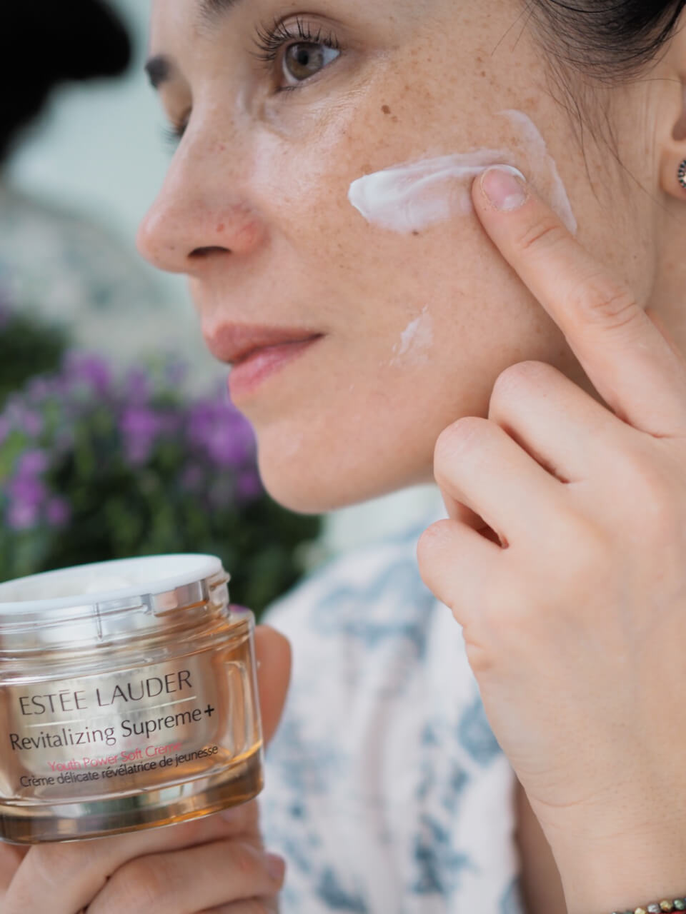 Estee Lauder Revitalizing Supreme+ Youth Power Creme !